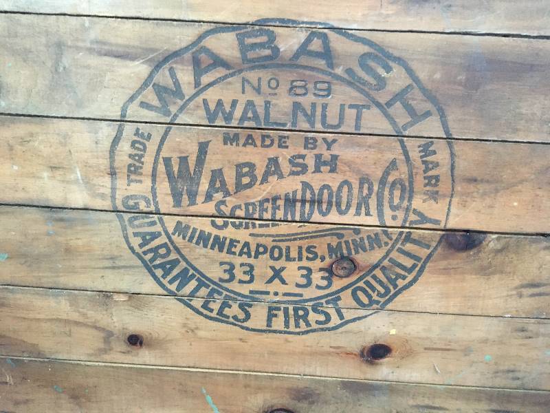 lot 87 image: VTG Wabash Screen Door Co Tabletop