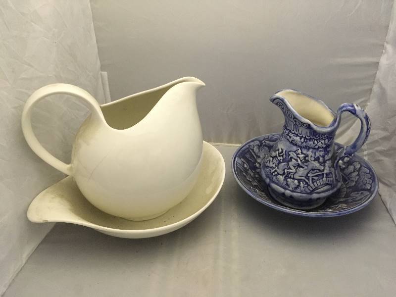 lot 134 image: 2 Ceramic Pitcher & Bowl Sets
