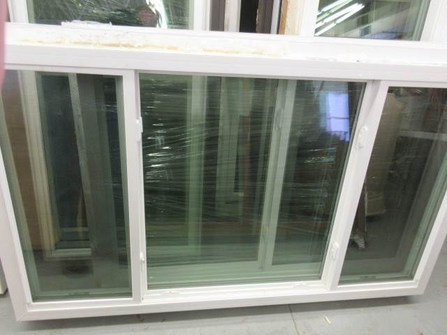 lot 186 image: ALMOST NEW THREE LITE SLIDER WINDOW