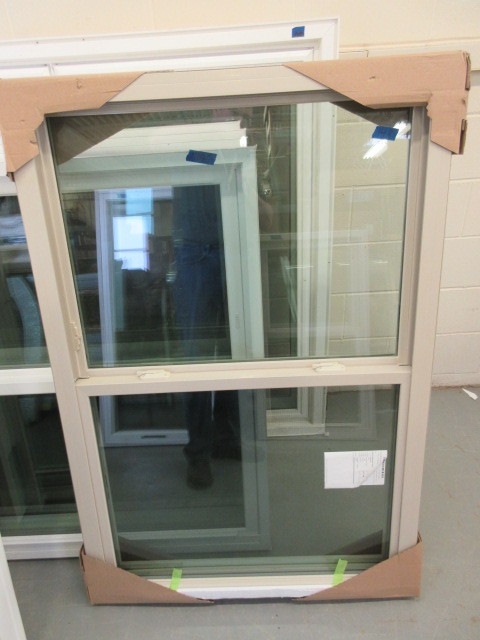 lot 148 image: NEW SINGLE SLIDER WINDOW