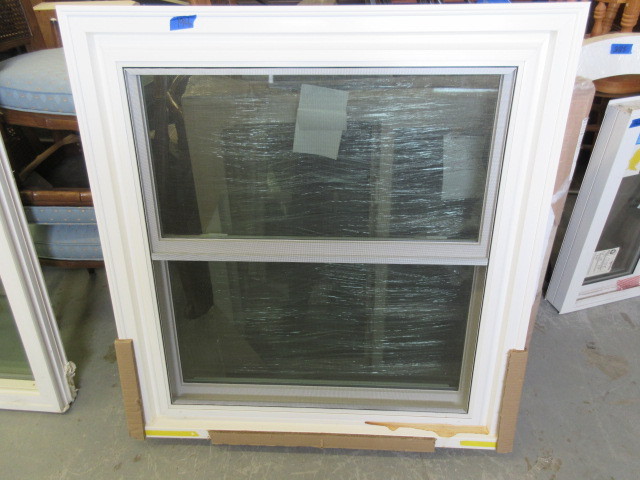 lot 194 image: NEW DOUBLE HUNG WINDOW