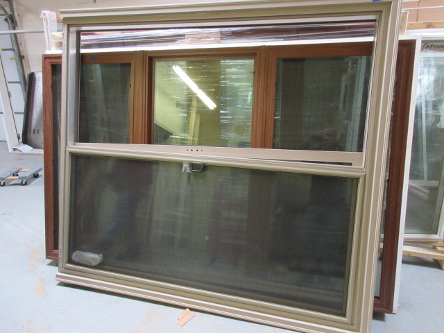 lot 219 image: NEW PATIO DOOR