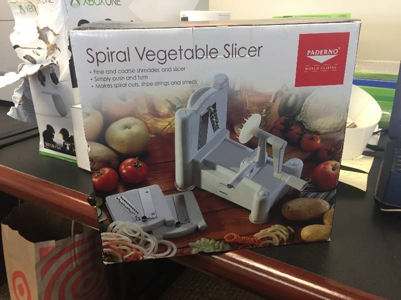 lot 34 image: Paderno Spiral Vegetable Slicer