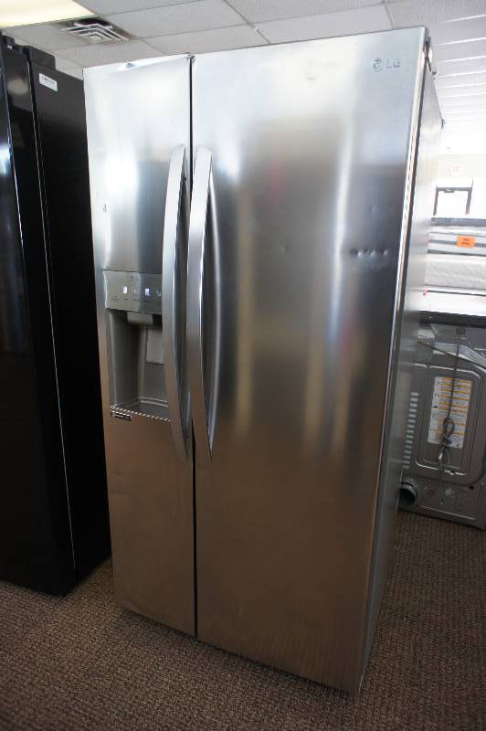lot 4 image: NEW - SCRATCH AND DENT - LG ENERGY STAR MODEL # (LSXS22423S) Side-by-Side Refrigerator - 32.8 - 21.9 cu ft -  Stainless Steel (Silver) - TESTED WORKS MSRP $ 1499.99