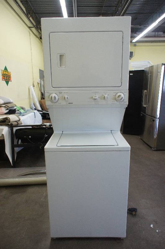 lot 23 image: PREVIOUSLY OWNED - Scratch and Dent - KENMORE WASHER DRYER COMBO - DRYER IS ELECTRIC - White Color - Tested Works