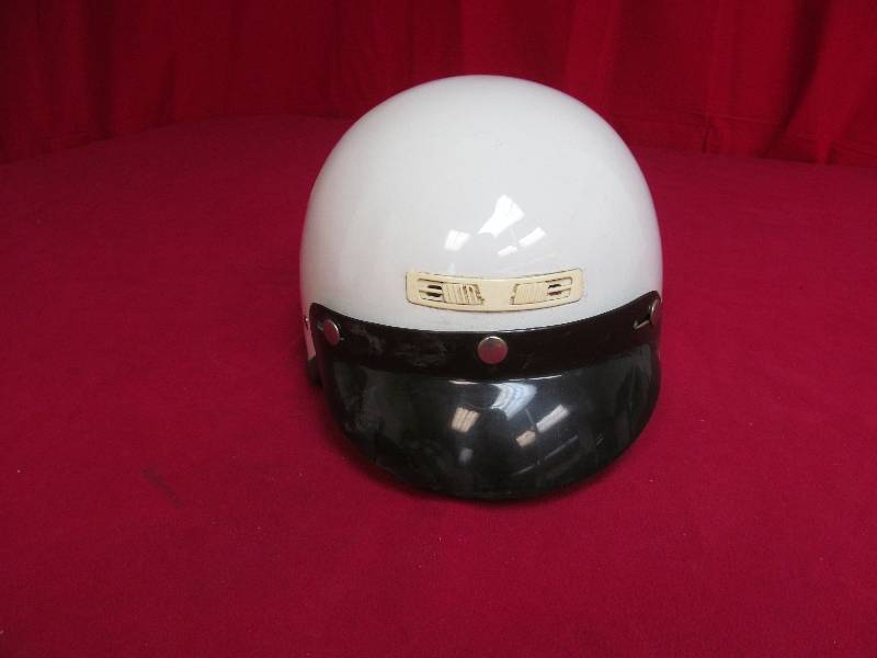 Motorcycle helmet