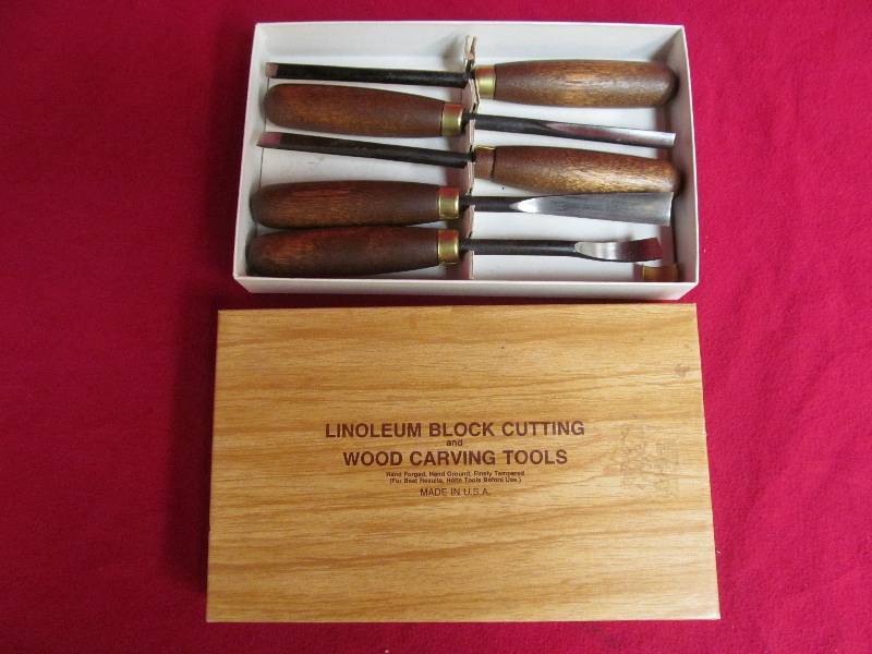 carving knives, chisels