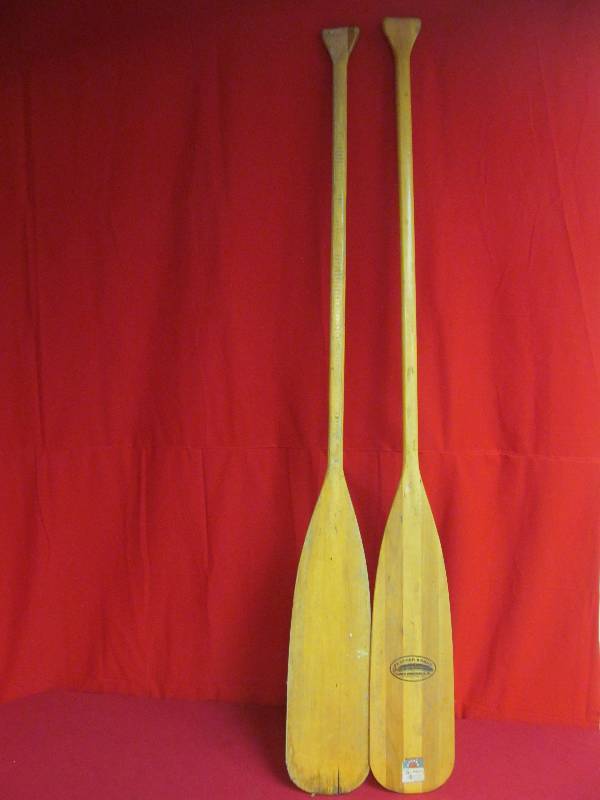 canoe paddles