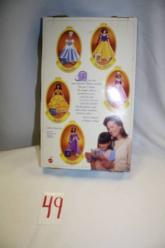 lot 49 image: Princess Stories Collections Doll