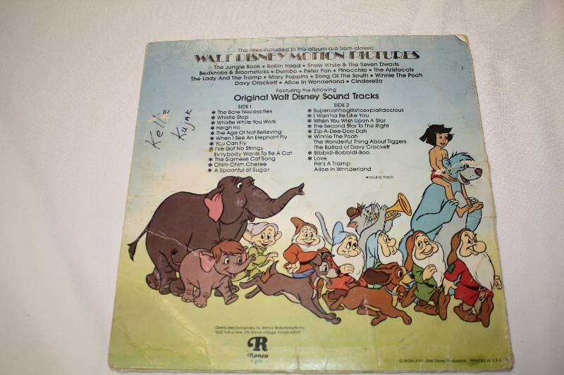 lot 75 image: Album Cover of Disneys Greatest Hits and The Little White Duck and other Birds and Amimals Record