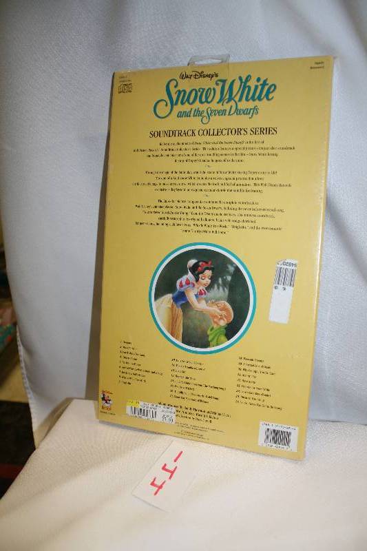 lot 144 image: Snow White Sound Track Collectors Series, Soundtrack with Youre never too old to be Young and a Lenticular of Snow White and Dopey