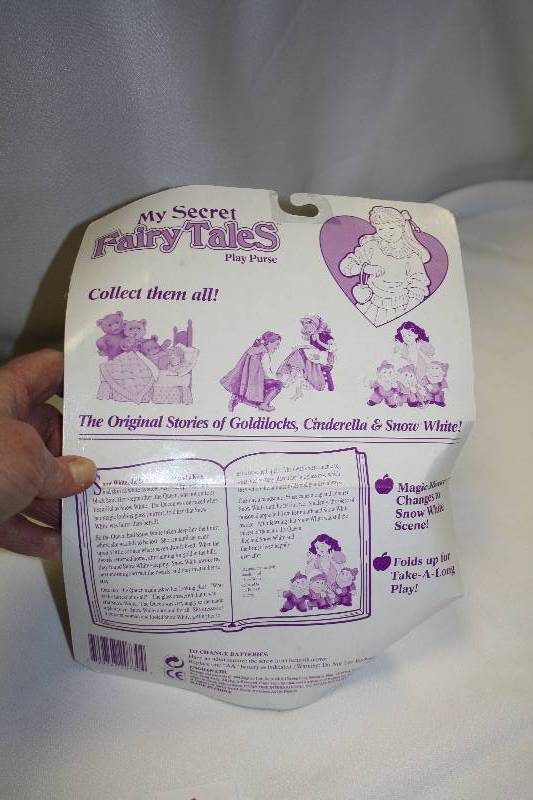 lot 183 image: My Secret Fairy TalesPlay Purse