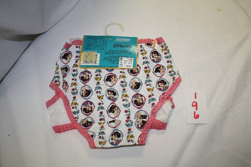 lot 196 image: Snow White 2 Piece Underwear set Size S (4-6)