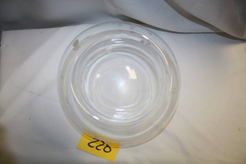 lot 220 image: Princess House Heritage Bowl