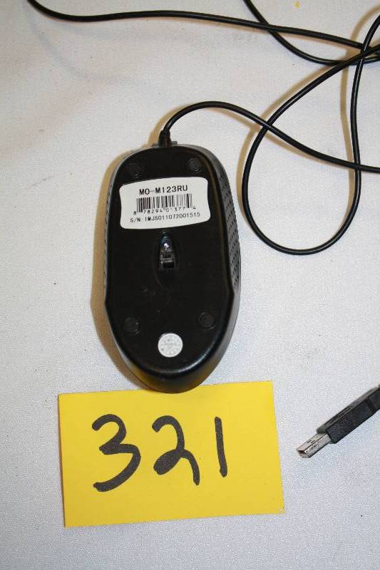 lot 321 image: Mouse USB