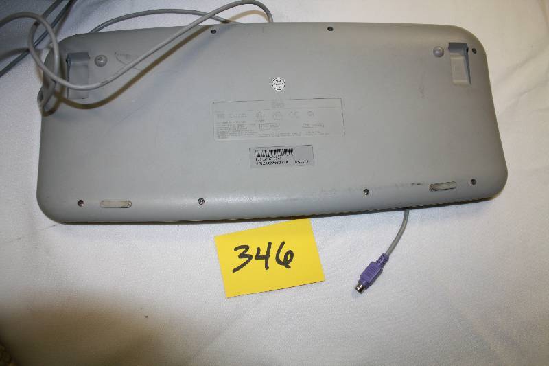 lot 346 image: HP Keyboard
