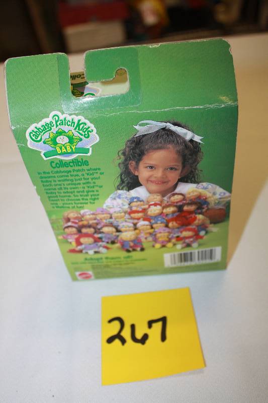 lot 267 image: Cabbage Patch Kid