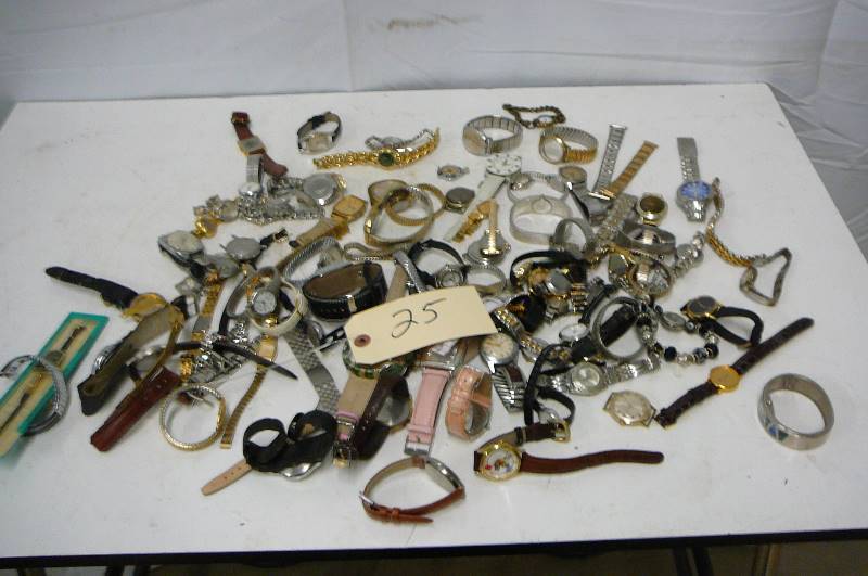 lot 25 image: Watches & Bands
