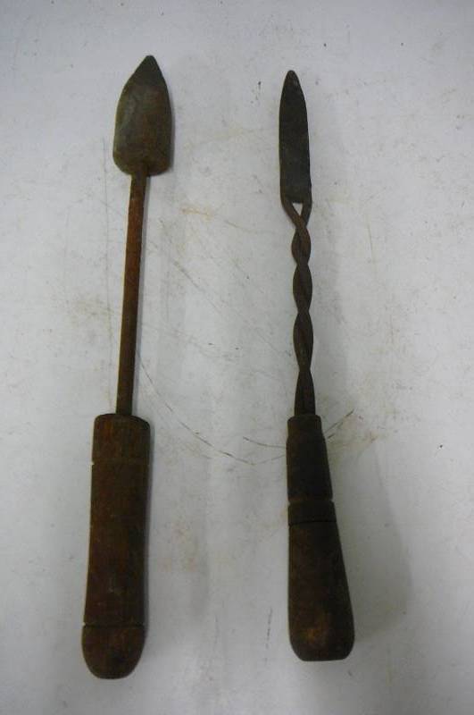 lot 27 image: Soldering Irons