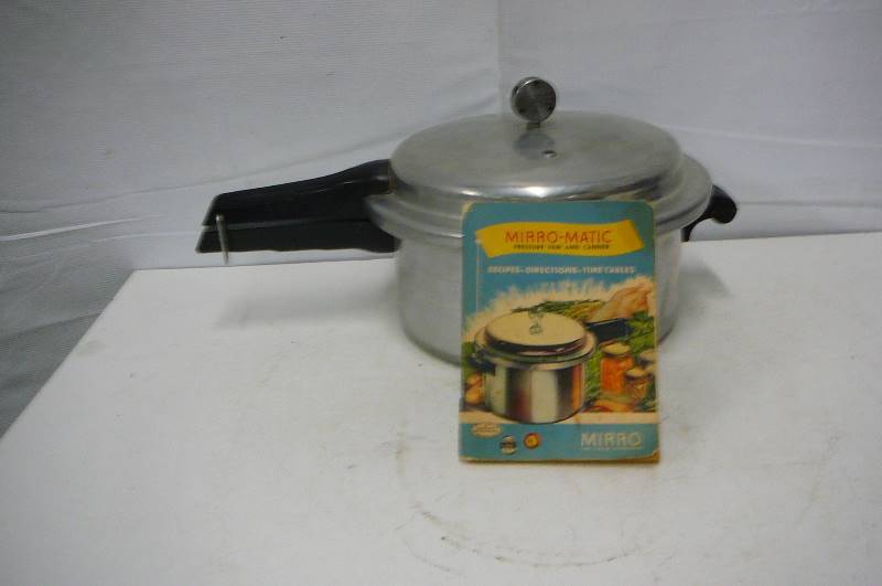 lot 86 image: Mirro- Matic Pressure Pan Canner