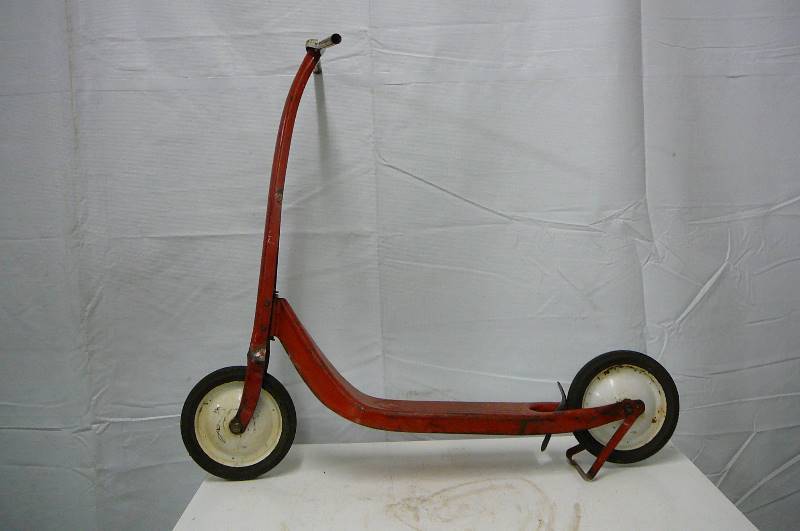 lot 94 image: Kids Radio 2 Wheeler
