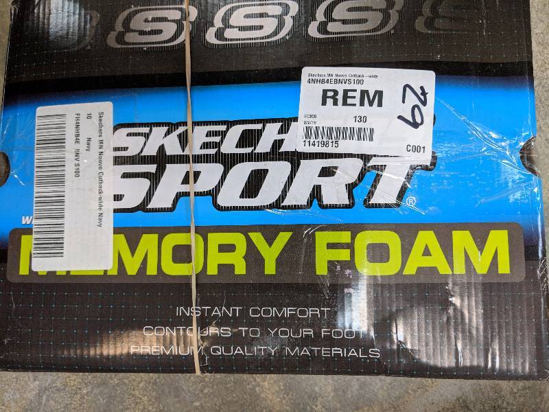 lot 29 image: Skechers Men�s Nuovo Cutback Sport Shoe - Wide Navy 10