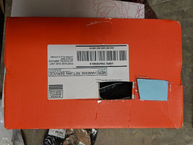 lot 84 image: Skechers Womens DLites Me Time Walking Shoe - BlackWhite 7