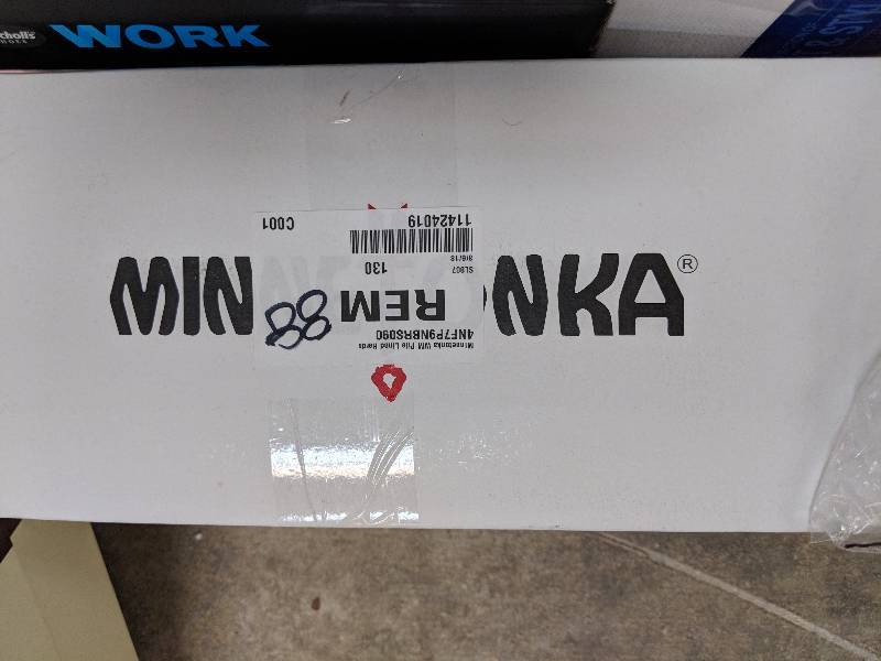 lot 88 image: Minnetonka Women�s Pile-Lined Hardsole Slipper - Wide Brown 9