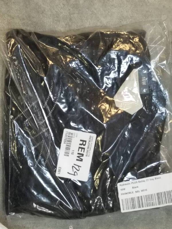 lot 129 image: Hydraulic Juniors Plus Bailey Fray Hem Jean - Black 16W