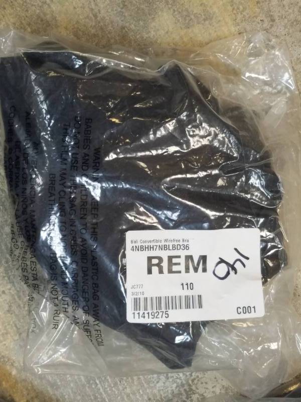 lot 140 image: Bali Convertible Wirefree Bra - Black 36 D