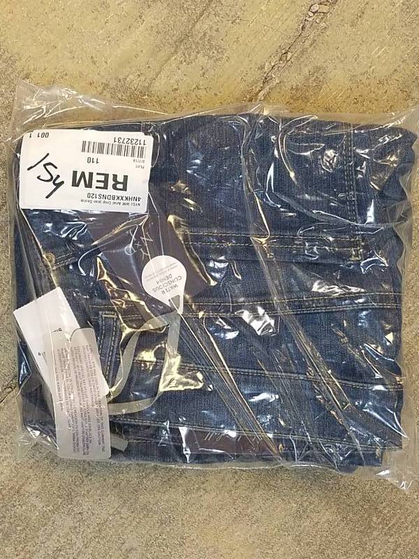 lot 154 image: NYDJ WM Ariel Crop jean Denim 12