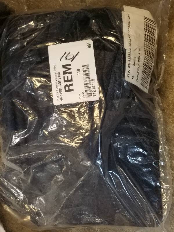 lot 161 image: NYDJ Womens Barbara Modern Bootcut Premium Denim Jean - Denim 18