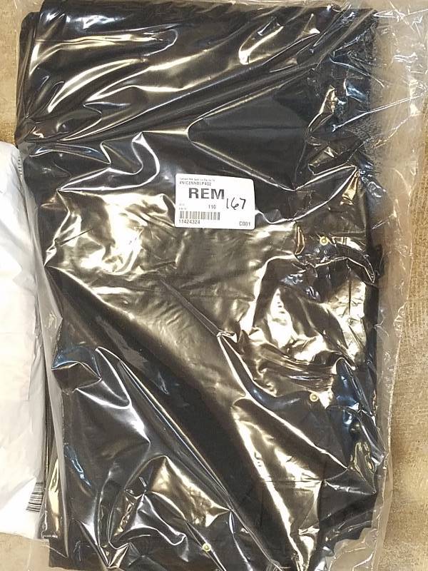 lot 167 image: Carhartt Men�s Quilted Zip-To-Thigh Bib Overall - Black 40W 32L