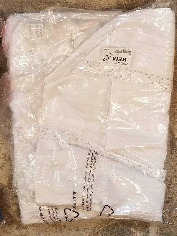 lot 185 image: GMI Plus 3-pc. Duster Skirt Set - White 16W