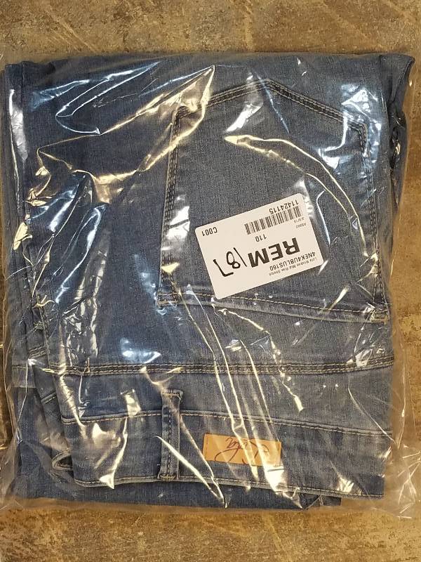 lot 187 image: Lola Jeans Women�s Kristine Mid-Rise Stretch Straight Jean - 16