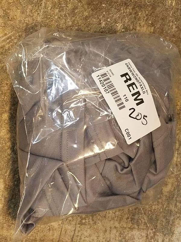 lot 205 image: Hanes Cool Dri Performance Mens Long-Sleeve T-Shirt - Graphite X Large