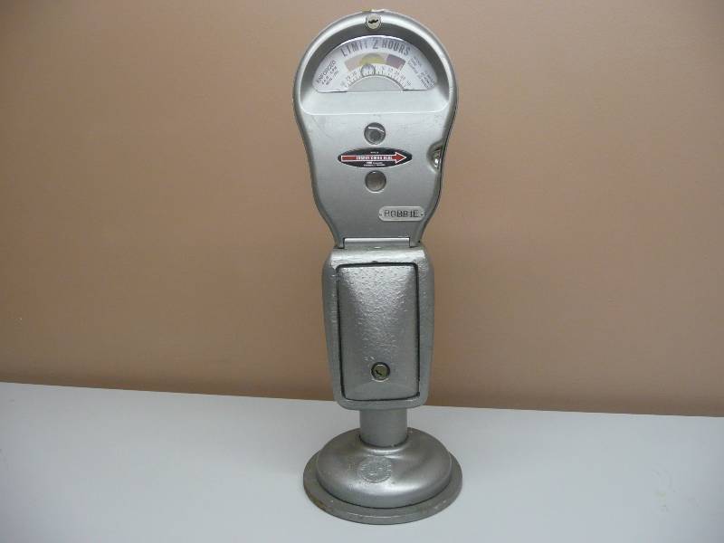 lot 2 image: VINTAGE PARKING METER WITH STAND - HEAVY PIECE - SEE PICTURES