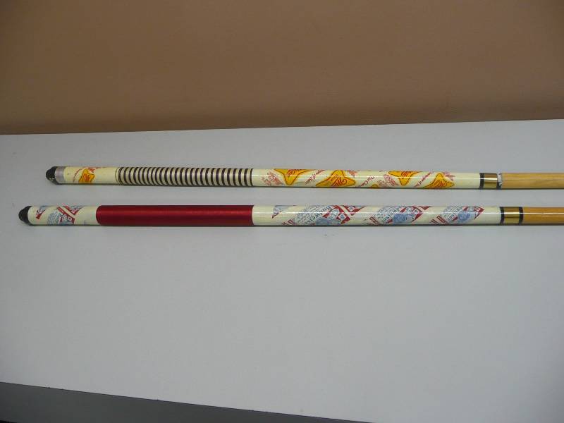 lot 5 image: 2 POOL CUES - BUDWEISER & MILLER HIGH LIFE - VERY COOL - SEE PICTURES
