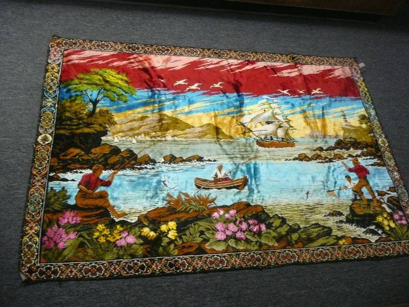 lot 28 image: VINTAGE TAPESTRY PIRATEFISHING APPROX 68WIDE 46HIGH - APPEARS TO BE IN NICE CONDITION - SEE PICTURES