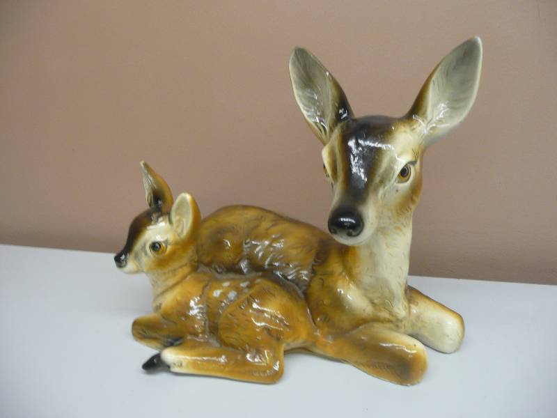 lot 35 image: RARE MARWAL IND INC, DOE AND FAWN RARE PIECE - APPROX 16 BY 12 - SEE PICTURES