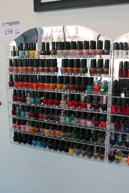 lot 159 image: 7-Tier Hanging Display Case w Nail Polish