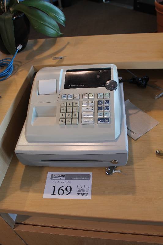 lot 169 image: Casio PCR-262 Electronic Cash Register