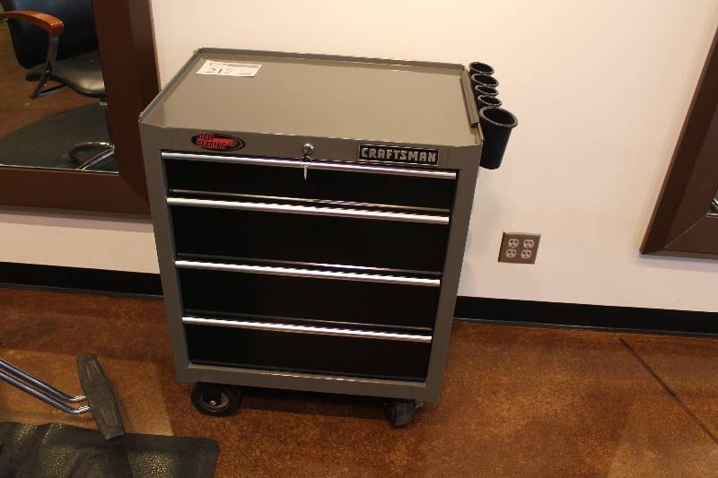lot 217 image: Craftsman 4-Drawer Locking Rolling Tool Chest w Key