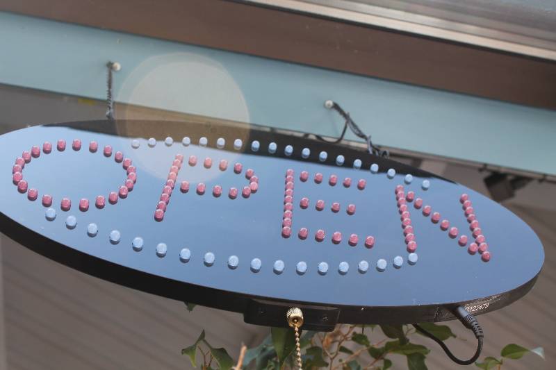lot 279 image: Lighted OPEN Sign