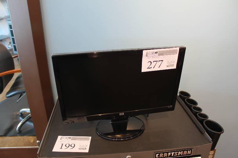 lot 277 image: HP 20in. Computer Monitor