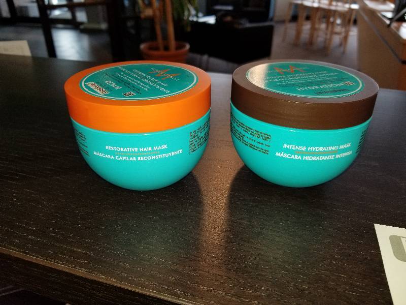 lot 370 image: Lot of (2) Morrocon Oil Hydration Mask, Restorative Hair Mask