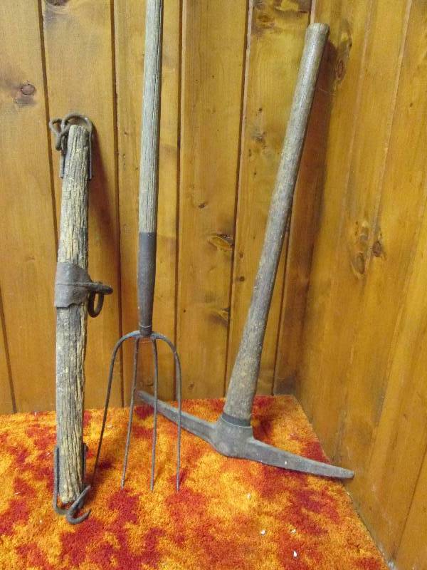 lot 34 image: Pick Ax & Pitch Fork