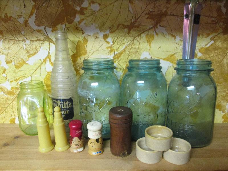 lot 46 image: Ball Canning Jars & Salt & Pepper Shakers