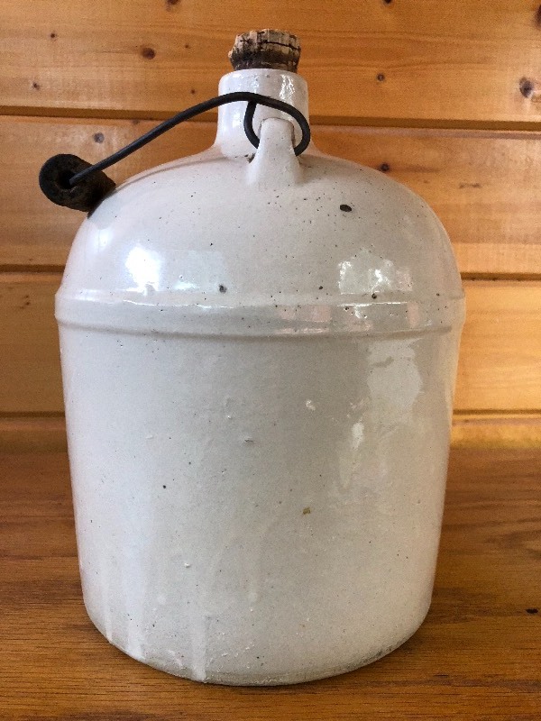 lot 26 image: 1 Gallon Stoneware Crock Jug