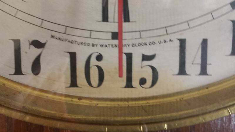 lot 11 image: Antique Waterbury Regulator Wall Clock